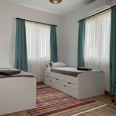 فيلة Our Dreamy By The Sea